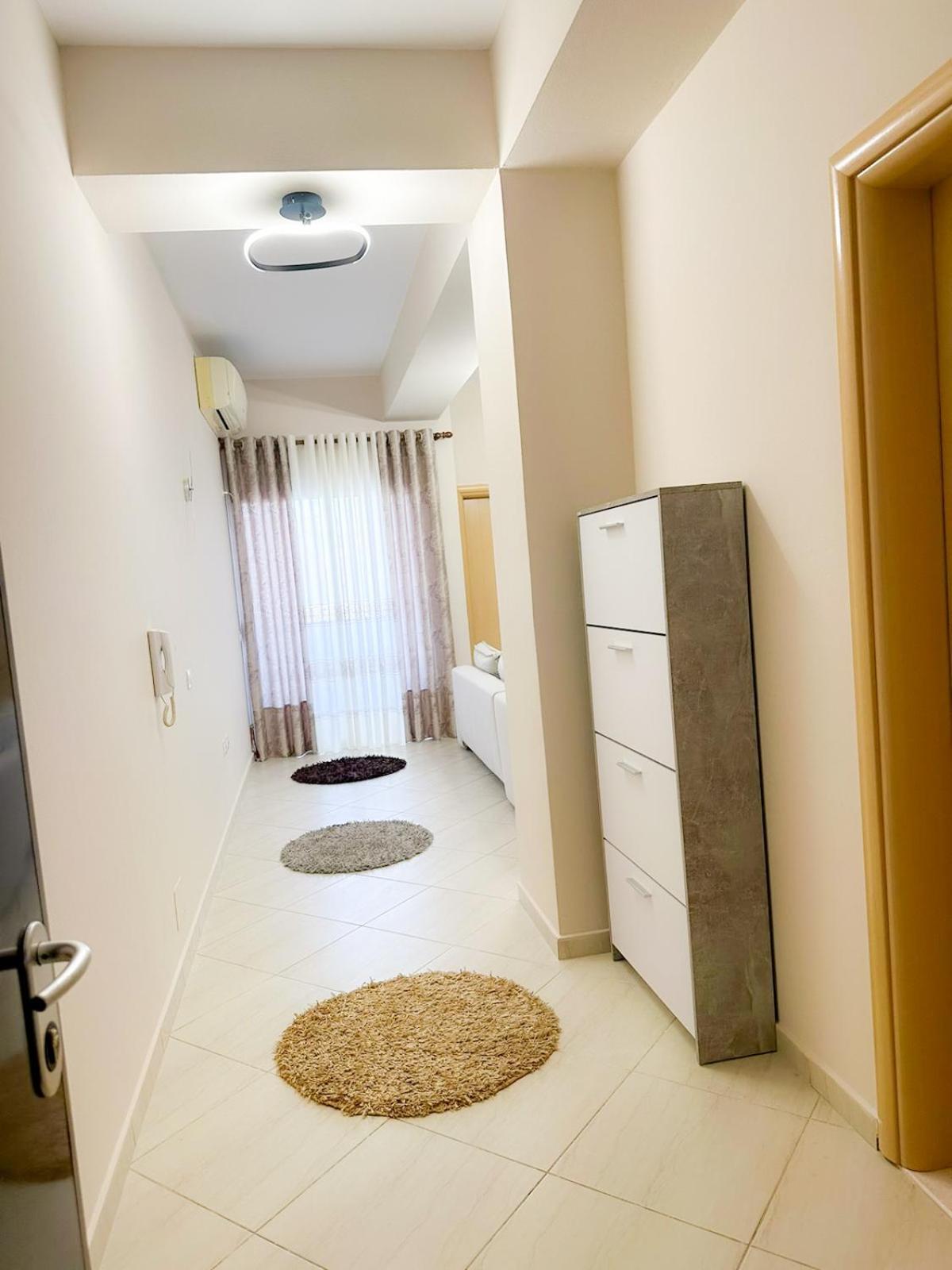 Apartament Dian 2 *